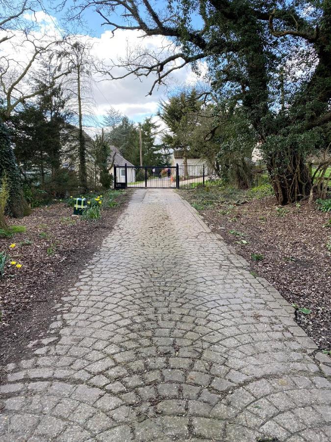 Chase Bungalow Билерики Екстериор снимка